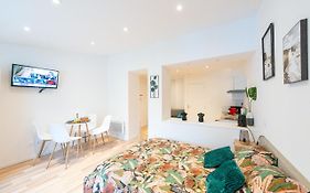 Le Nouveau Saint Waast - Confortable, cosy et équipé - Places gratuites à proximité